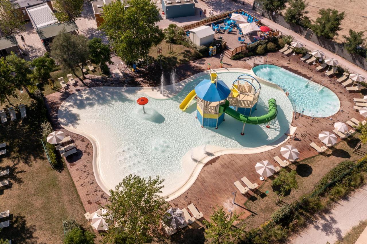 Club Del Sole Romagna Family Resort Riccione Ngoại thất bức ảnh