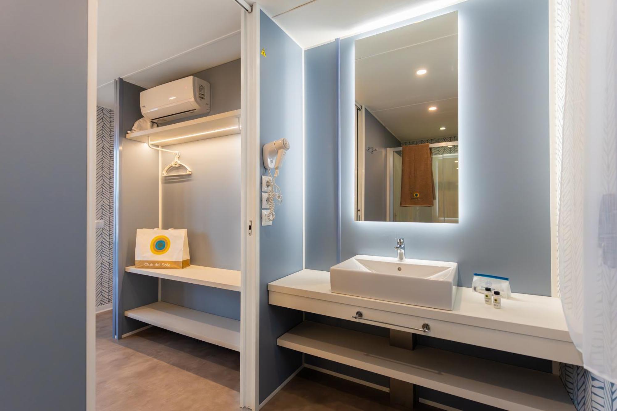 Club Del Sole Romagna Family Resort Riccione Ngoại thất bức ảnh